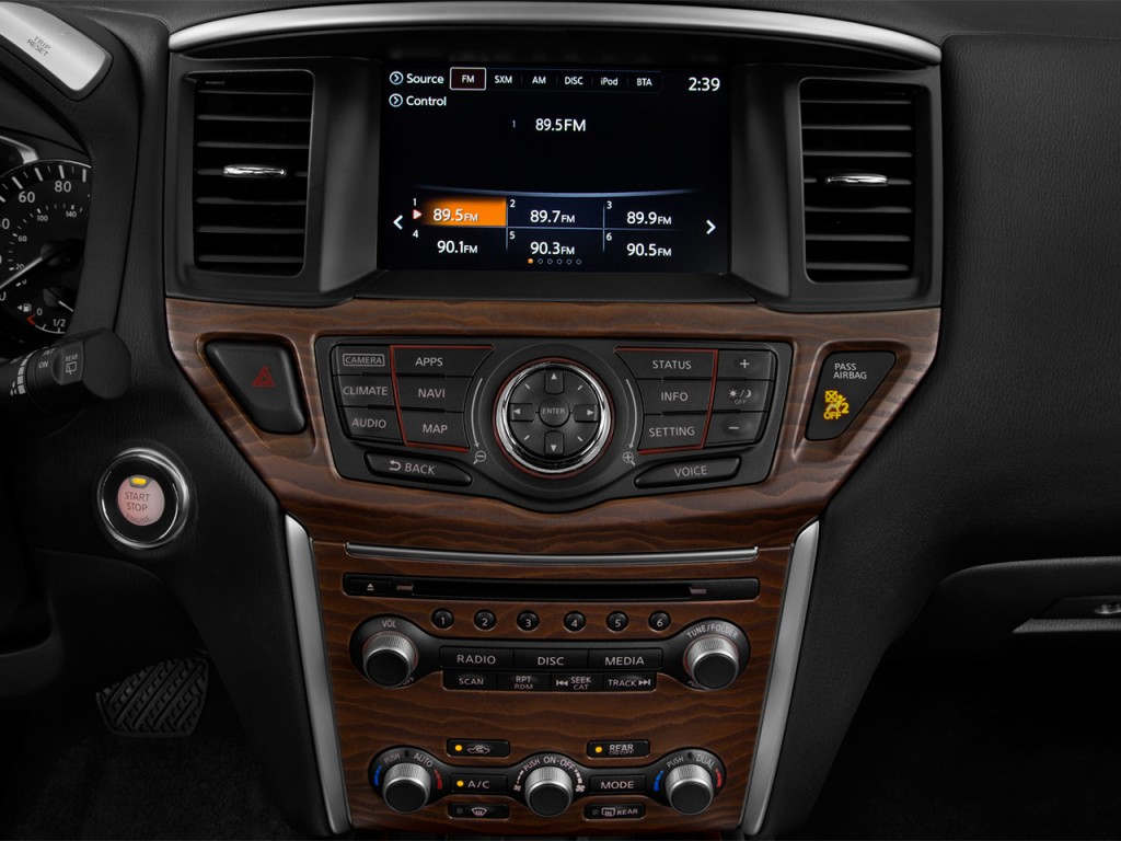 Can You Download Pictures To The 2016 Platinum Nissan Pathfinder